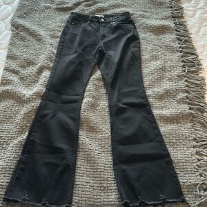 Kancan essential jeans. Size 7/27 with stretch. Like new